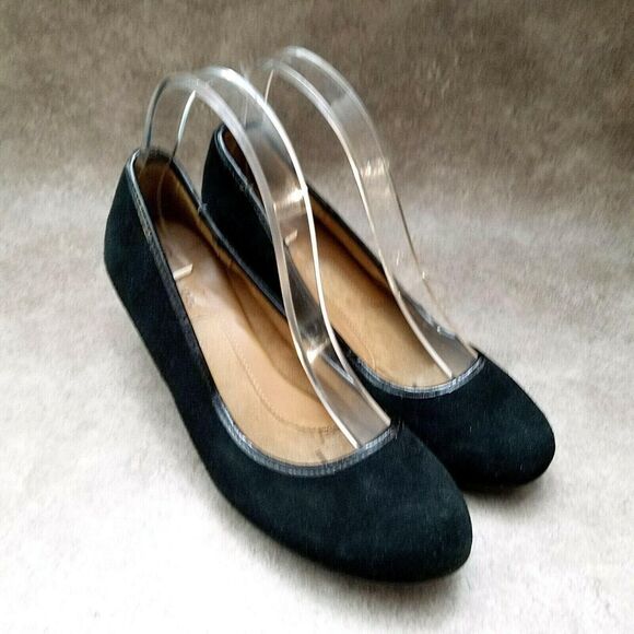 George Womens Sara  Sz 8 M Black  Leather Slip On 2.5" Heels Kitten Pumps - Picture 1 of 10